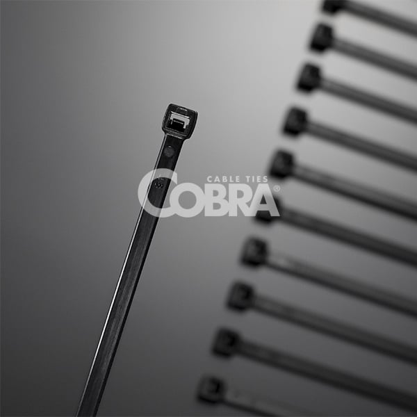 Colier de plastic pentru cabluri 140x3.6 Negru