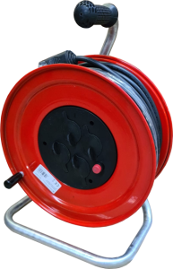 PRELUNGITOR CU TAMBUR METAL 4xSCHUKO CU INTRERUPATOR SI PROTECTIE TERMICA 3X2.5,
35m