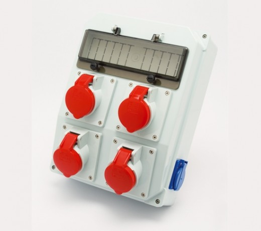 COFRET CU PRIZE IP44 8L ECHIPAT T2x32+M2x16